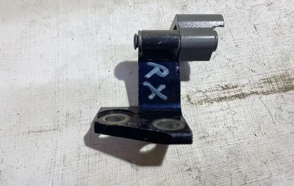 Front door upper hinge