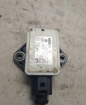 Audi A6 S6 C6 4F ESP acceleration yaw rate sensor 4F0907637A 0265005776 7033954