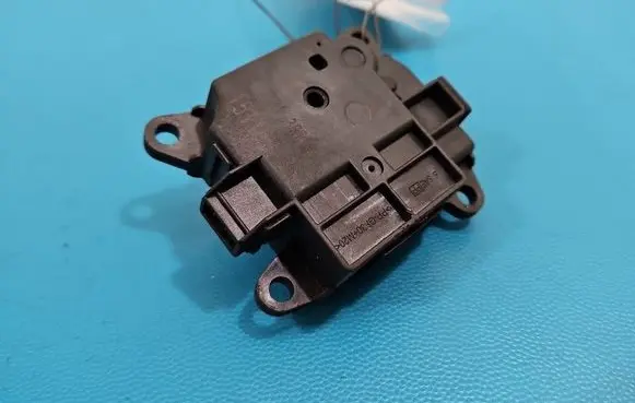Nissan Pulsar A/C air flow flap actuator/motor 277313SB0A IMPRK1588910