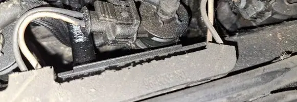 Peugeot 207 Fuel injector 0445110252