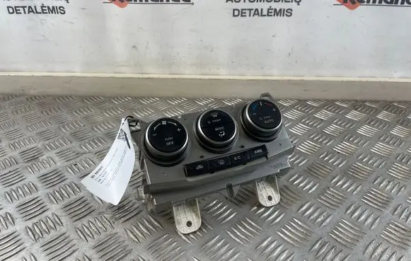 Mazda 5 Climate control unit K1900CD98