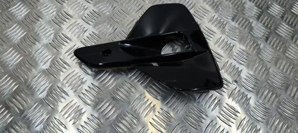 Volvo C40 Front fog light trim/grill 32347386