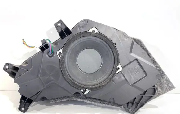 Hyundai ix35 Subwoofer speaker 963802S000