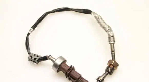 Volkswagen PASSAT B8 Lambda probe sensor 04L919529D