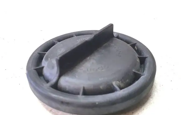 Mercedes-Benz C W204 Headlight/headlamp dust cover 1305219122