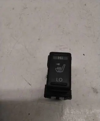 Nissan Juke I F15 Seat heating switch 1726b