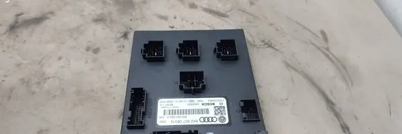 Audi A5 8T 8F Comfort/convenience module 8K0907063N 09029001 F005V00852