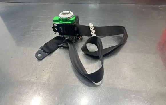 Peugeot Partner Front seatbelt 96815085XX 502VD8W1FV