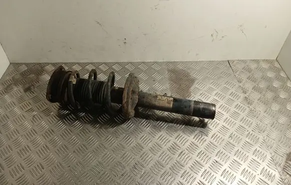 Volkswagen PASSAT B8 Front shock absorber with coil spring 3Q0413031BP
