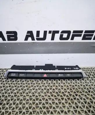 Audi Q2 - A set of switches 81A925301J