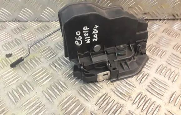 BMW 5 E60 E61 Coupe door lock (next to the handle) 7036169