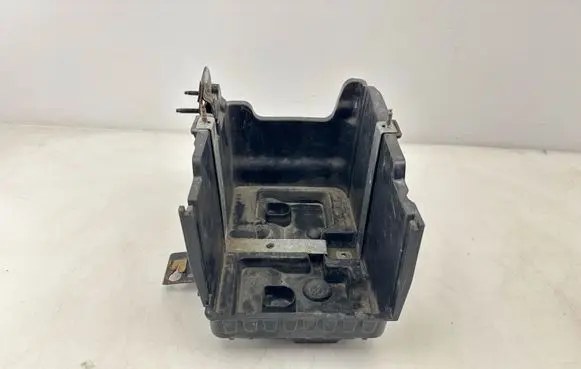 Battery box tray