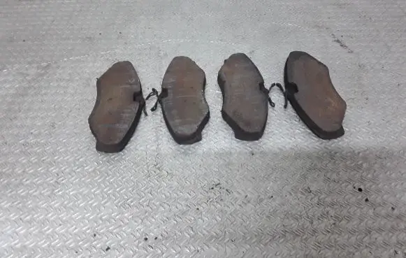 Opel Vivaro Brake pads (front) 
