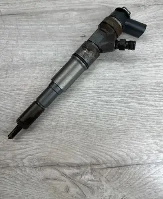 BMW X5 E53 Fuel injector 7789661 0445110