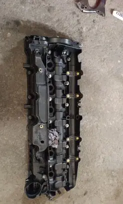 BMW X5 E70 Rocker cam cover 7800309