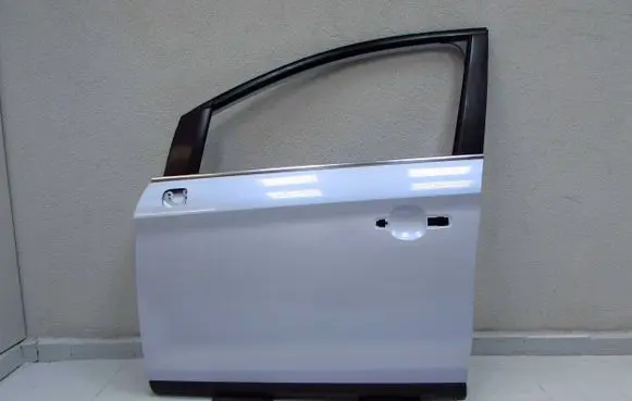 Ford Kuga I Front door 56876