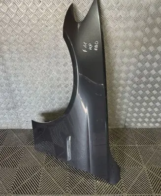 BMW 5 F10 F11 Fender