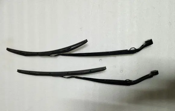 Dodge Durango Windshield/front glass wiper blade 2590N11