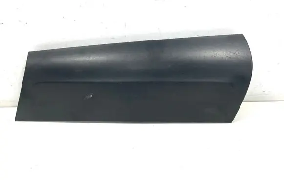 (D)pillar trim (top)