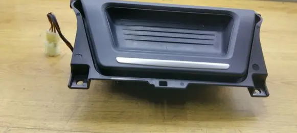 BMW 5 F10 F11 Ashtray (front) 51169171558 920666306