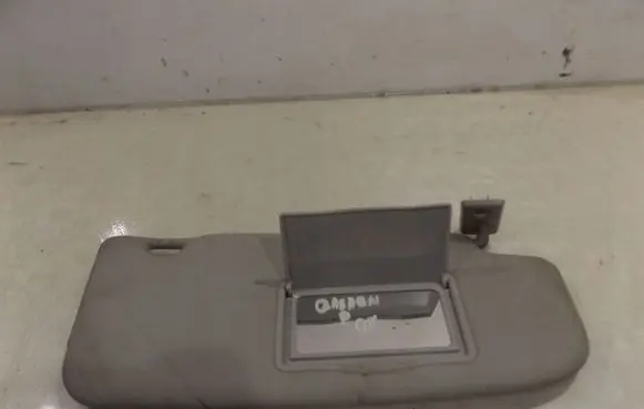 Nissan Qashqai Sun visor