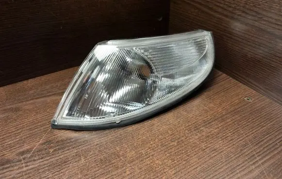 Saab 9-3 Ver1 Front indicator light 1113129550