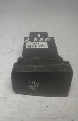 Hyundai Tucson JM Seat heating switch 933402E001