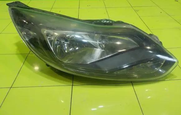 Ford Focus Headlight/headlamp PRZOD
