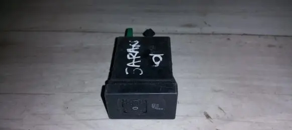Volkswagen PASSAT B5 Seat heating switch 3B0963563C