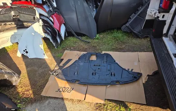 KIA Sorento IV Engine splash shield/under tray 29110-P2000 29110P2000 29110-P2500