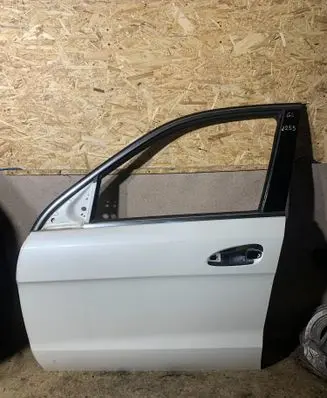 Mercedes-Benz GL X166 Front door 