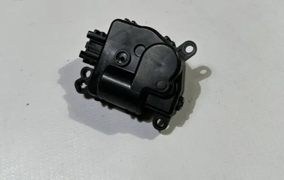 A/C air flow flap actuator/motor