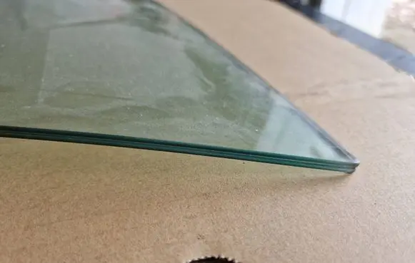 Jaguar XJ X351 Front door window glass four-door 43R00043 E000186