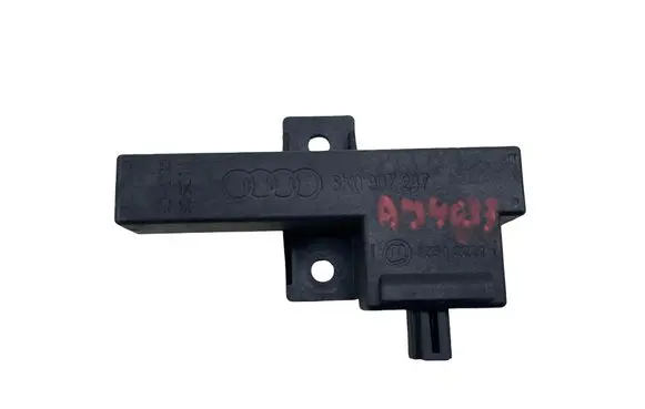 Audi A6 S6 C7 4G Keyless system antenna 8K0907247
