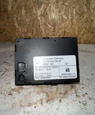 Mercedes-Benz B W245 Gateway control module A1695403945 A2115403545 A1694420027
