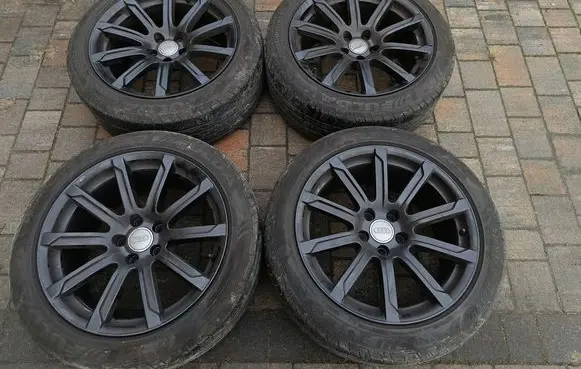 Audi S5 R18 alloy rim 