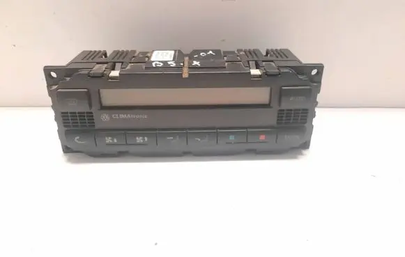 Volkswagen PASSAT B5.5 Climate control unit 3B1907044H