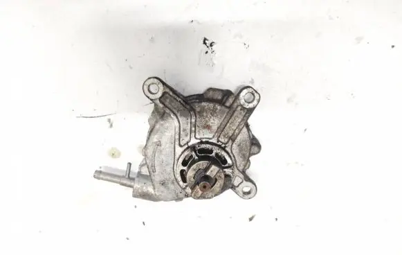 Toyota Avensis T270 Vacuum pump