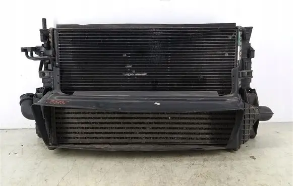 Volvo V50 Radiator set 3M5H-8005-TJ
