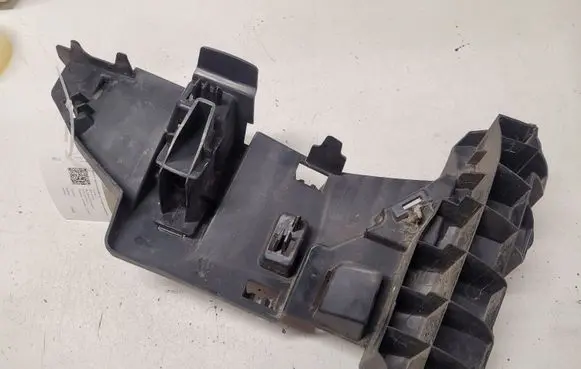 Citroen DS5 Front bumper mounting bracket 9673297377 1099462X