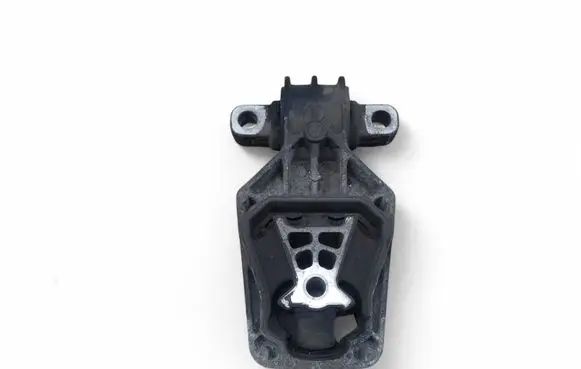 Mercedes-Benz GLA W156 Engine mount bracket A2462401209
