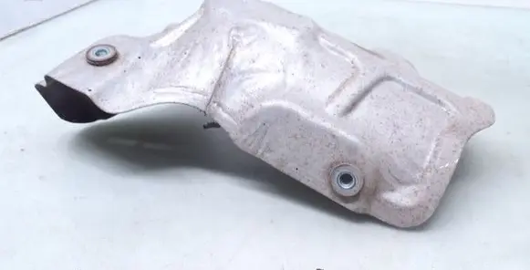 Toyota Avensis T270 Exhaust heat shield 255860R020