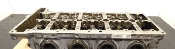 BMW 3 E90 E91 Engine head 7797678