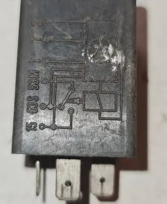 Volkswagen PASSAT B3 Other relay 321955531A WK1636