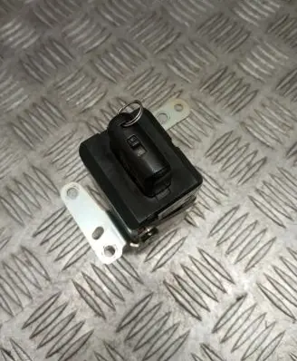 Toyota Corolla Verso AR10 Ignition lock 626399000