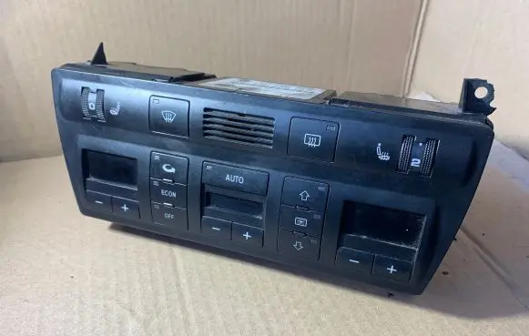 Audi A6 S6 C5 4B Climate control unit 4B0820043G D600000 5HB00760405
