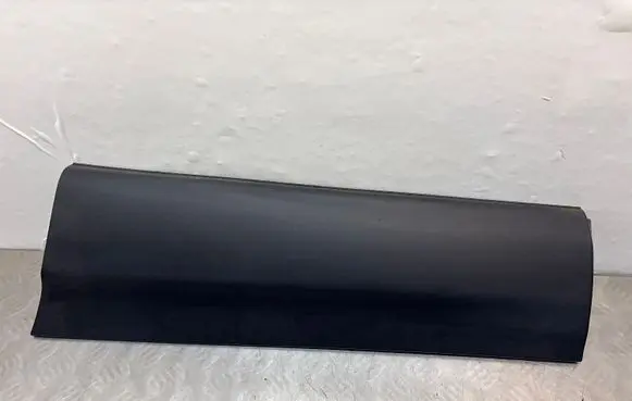 Nissan Qashqai Rear door trim (molding) 828714EA0A