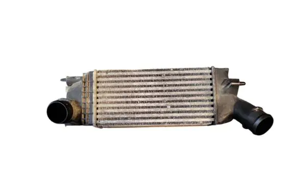 Citroen C5 Intercooler radiator 9657073480