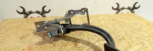 Hyundai ix35 Brake pedal 328002S005
