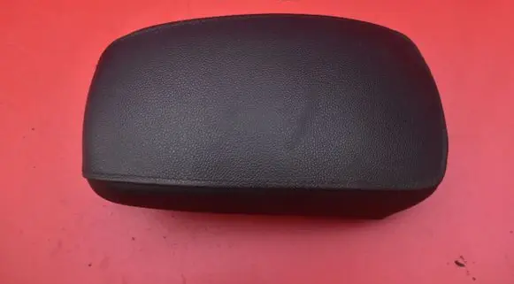KIA Sportage Armrest